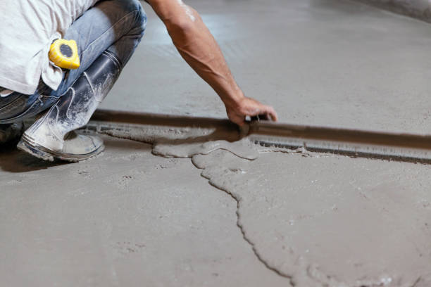 Best Custom Concrete Contractor  in Lake San Marcos, CA